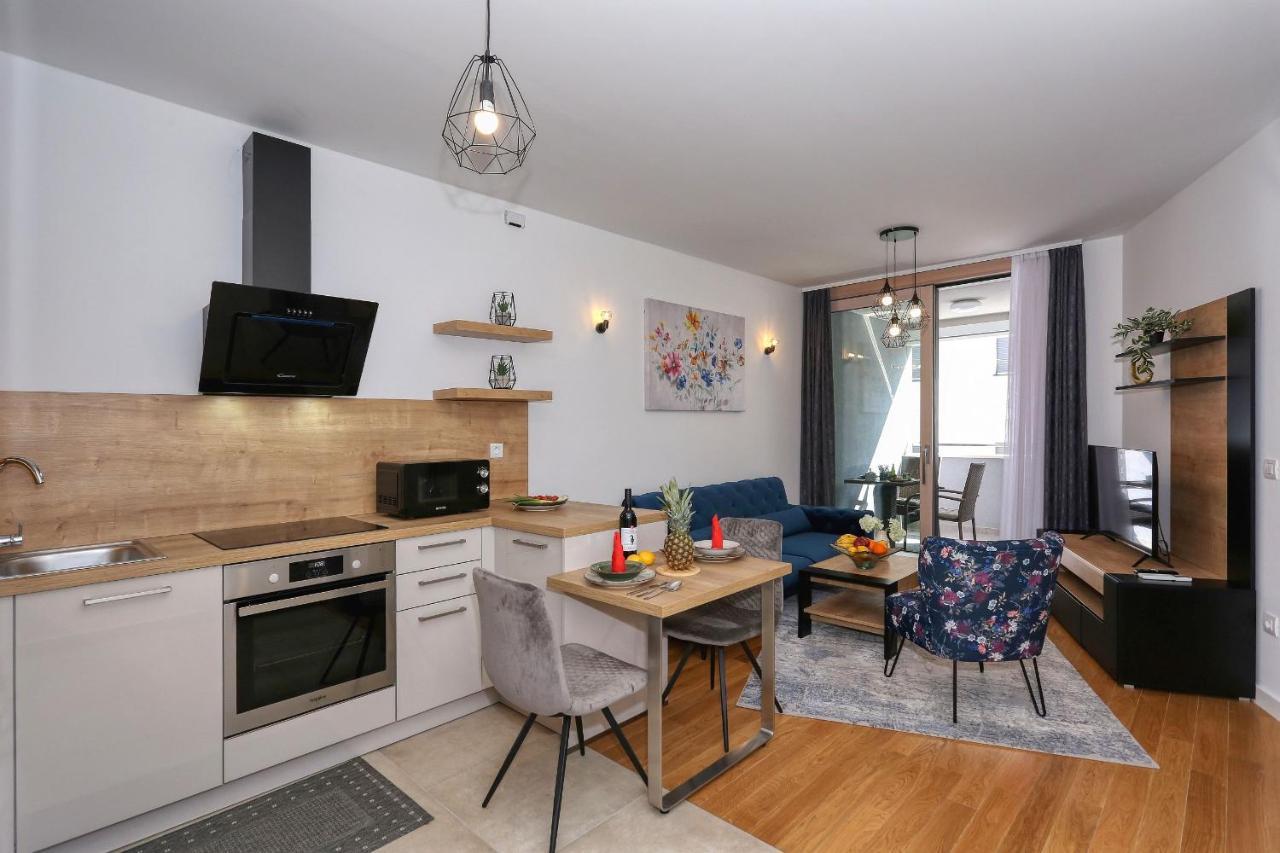 Apartments Luna With Free Parking Zadar Exterior foto