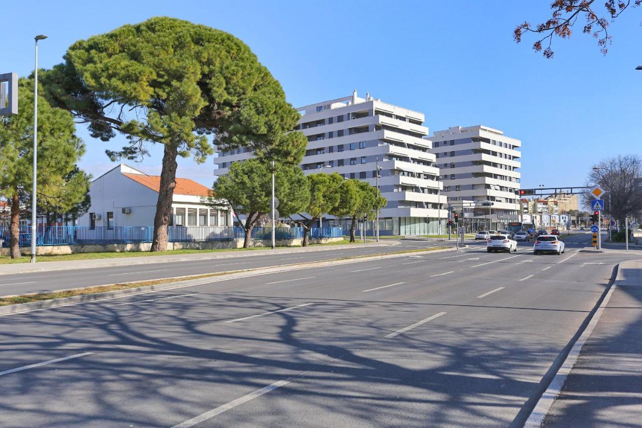 Apartments Luna With Free Parking Zadar Exterior foto
