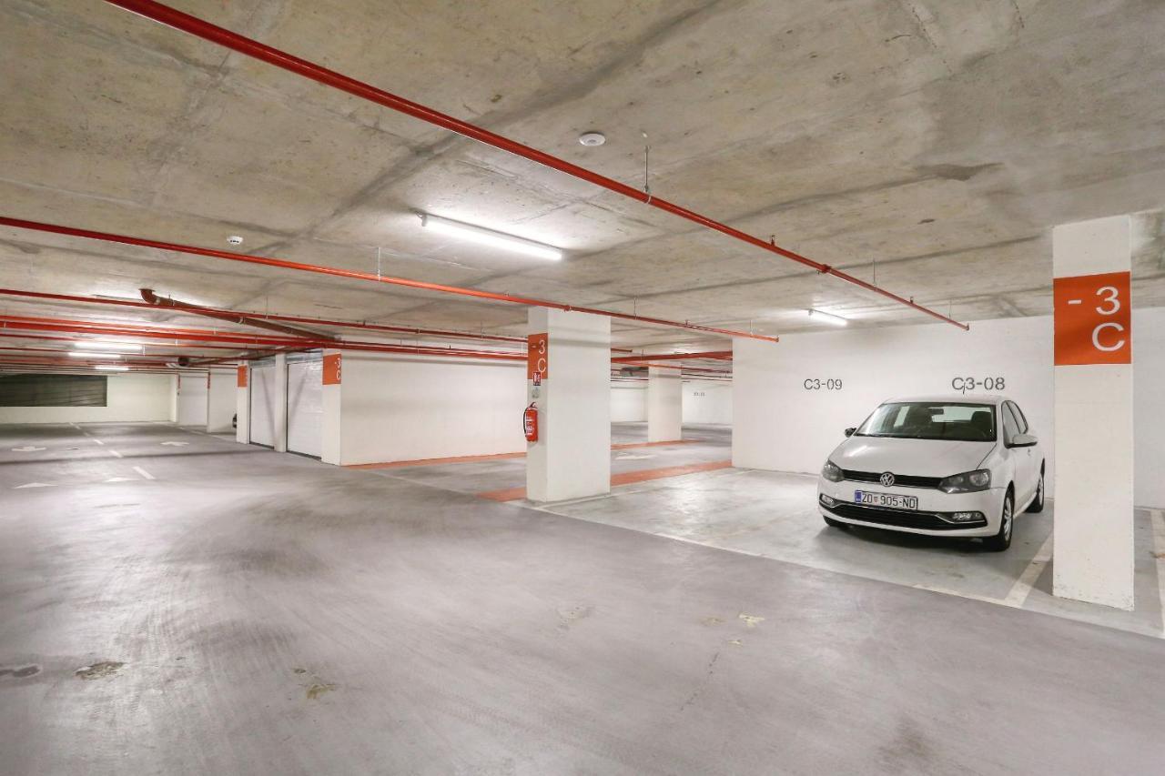 Apartments Luna With Free Parking Zadar Exterior foto