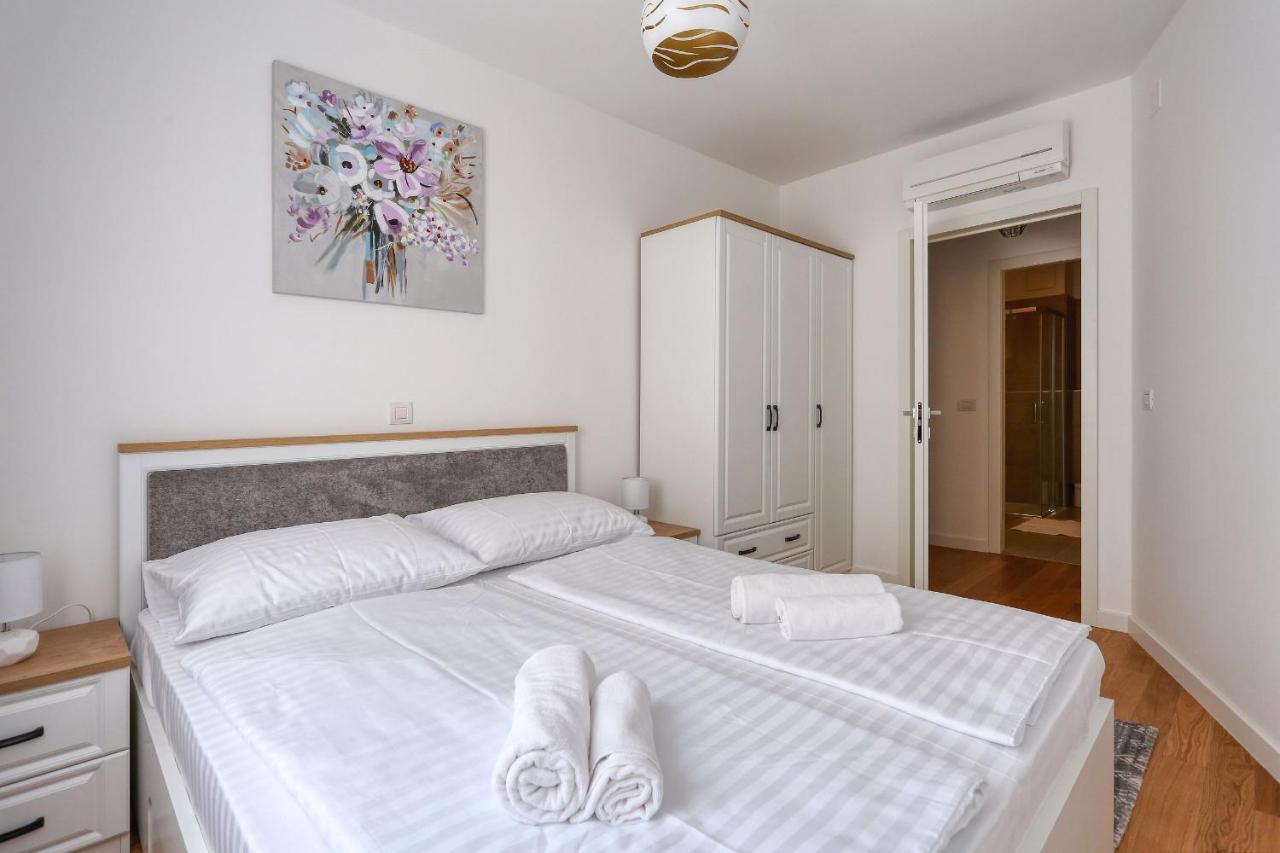 Apartments Luna With Free Parking Zadar Exterior foto