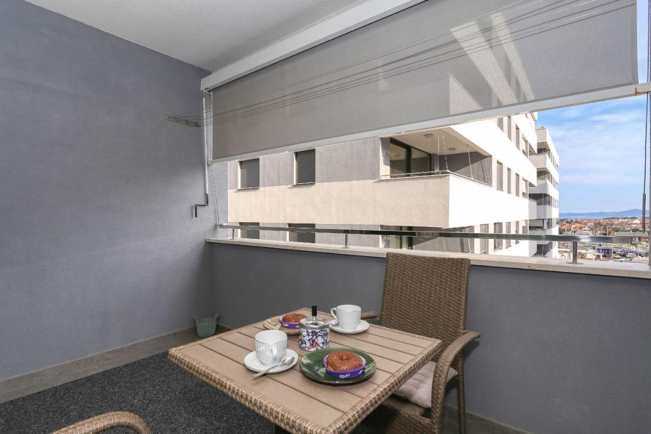 Apartments Luna With Free Parking Zadar Exterior foto