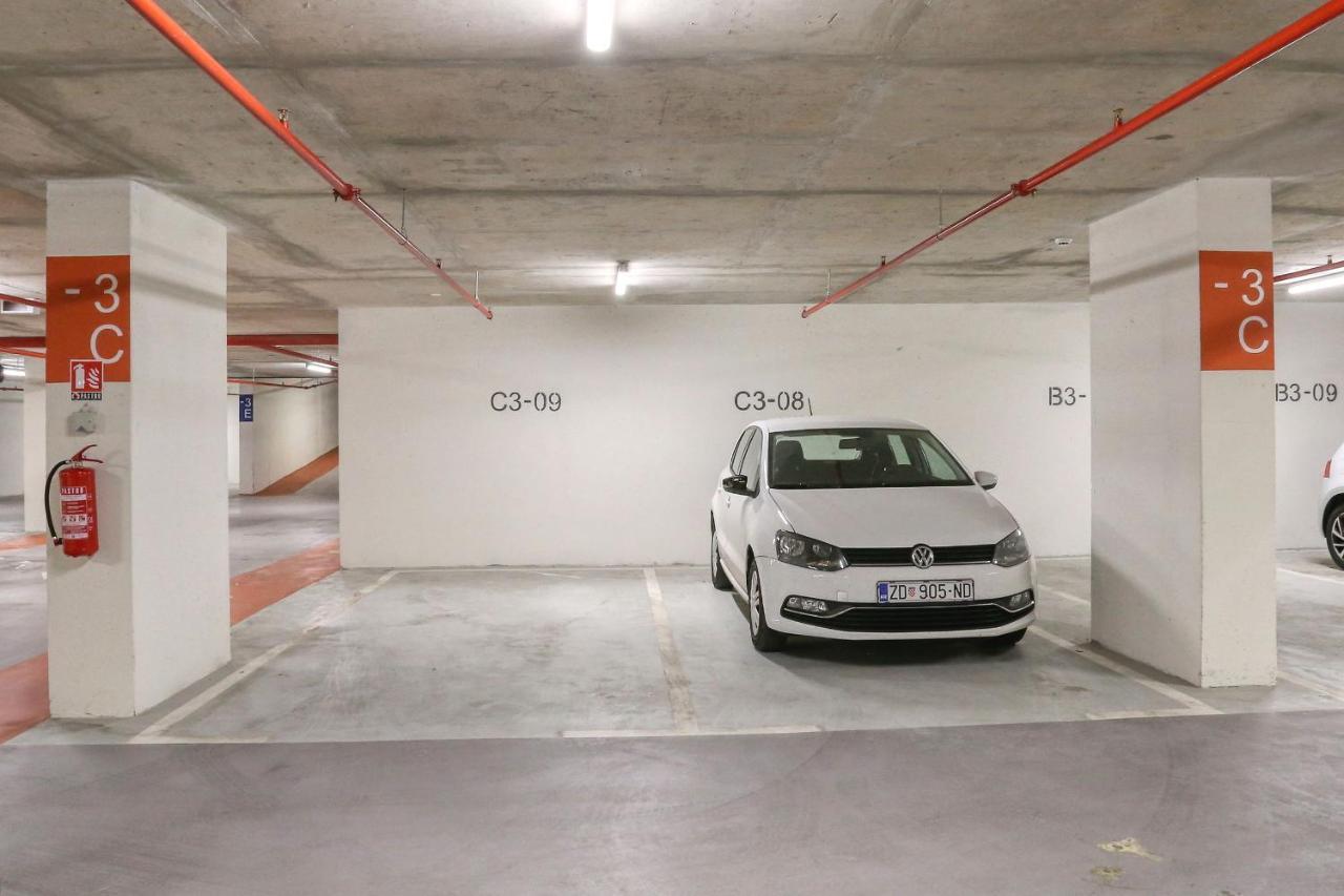 Apartments Luna With Free Parking Zadar Exterior foto