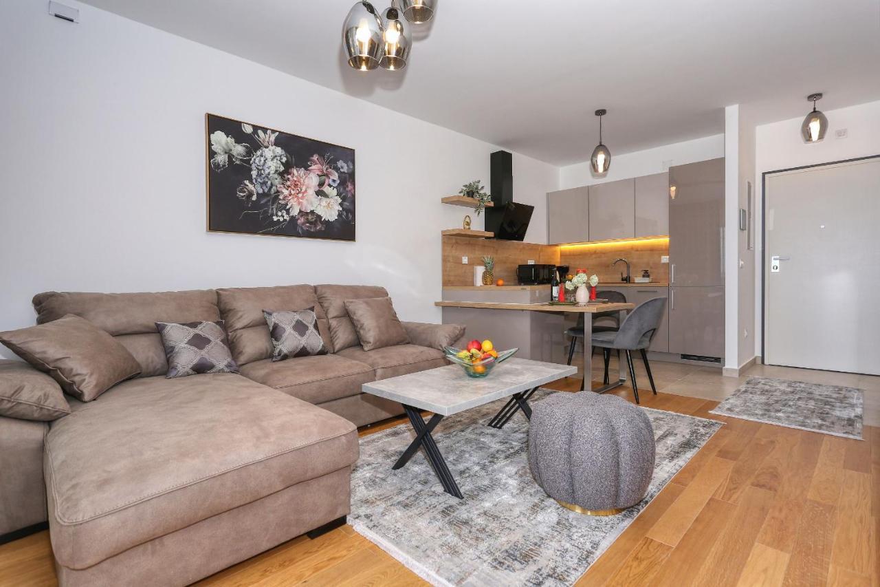 Apartments Luna With Free Parking Zadar Exterior foto